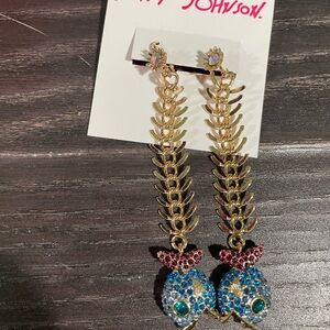 Betsey Johnson blue fish earrings (new)